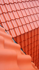 Dachsanierung: Dachfenster, Dachziegel, Dachpfannen	