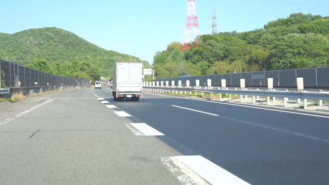 高速道路での合流