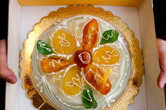 tray of typical Sicilian sweets