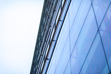 オフィスビル　残業