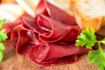 Bresaola, tipico salume italiano da carne di manzo