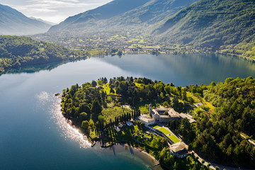 Abbazia di Piona - San Nicola - Lago di Como (IT) - Priorato - Panoramica aerea