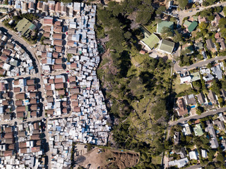 Aerial overhead township and middle class houses in South Africa - obrazy, fototapety, plakaty