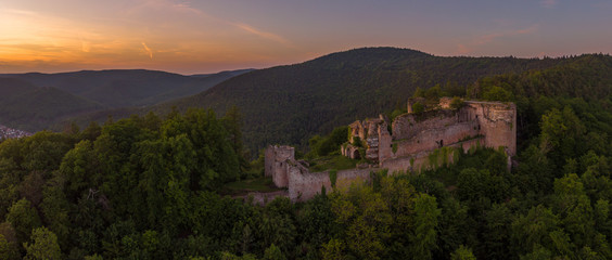 Fototapeta na wymiar Panoramic view on the Palatinate Forest and the Neuscharfeneck ruin near Ramberg and Dernbach in Germany.