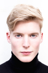 Portrait junger Mann 
