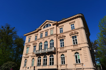 Fototapeta premium Denkmalgeschützte Architektur in Salzburg Altstadt