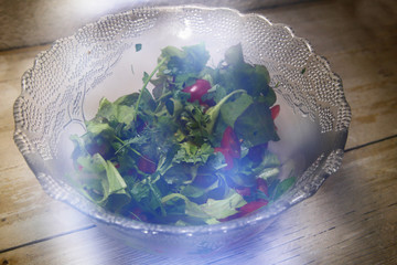 Glass salad bowl with unusual stray light effects