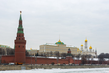 Obraz premium The Moscow Kremlin is a fortified complex at the heart of Moscow overlooking the Moskva River to the south serves as the official residence of the President of the Russian Federation, Moscow, Russia.