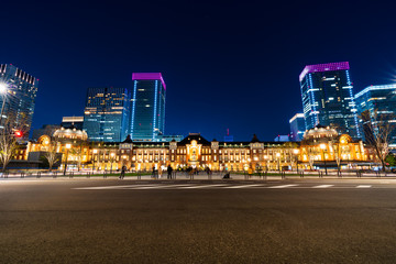 night scene of Tokyo Station in the Marunouchi business district