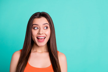 Close up photo of cunning nice pretty millennial astonished impresed incredible sale discount...