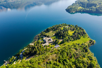 Abbazia di Piona - San Nicola - Lago di Como (IT) - Priorato - Panoramica aerea