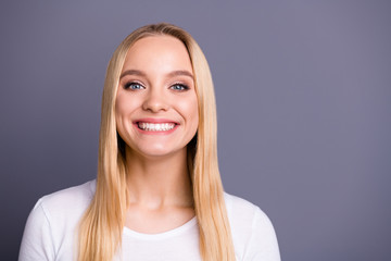 Close up photo beautiful amazing her she lady pretty optimistic sincere self-confident easy-going great mood ideal beaming perfect teeth wear casual white t-shirt isolated dark grey background