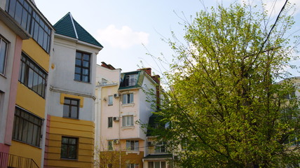 houses in city