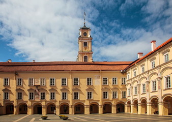 Fototapeta na wymiar The Grand Courtyard University of Vilnius