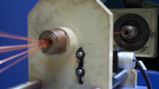Copper wire bending machine