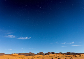 Noche en el desierto