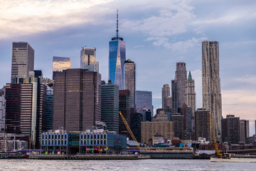 Fototapeta premium Skyline of skyscrapers in Manhattan, New York City, USA