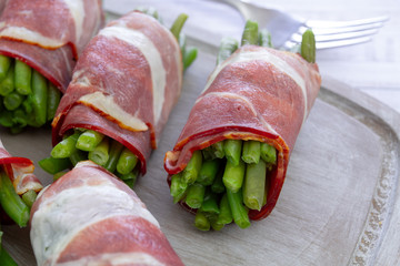 fagots d'haricots verts et lard