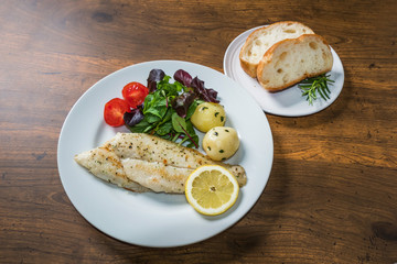 舌びらめのムニエル　French cuisine Tonguefish  Muniel