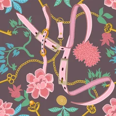 Fototapete Blumenelement und Juwelen Trendiger Blumendruck mit rosa Gürteln und goldenen Ketten.