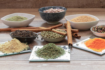 Intensive condiments on glass trays