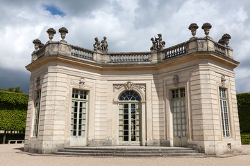 Fototapeta na wymiar Pavilion in Versailles