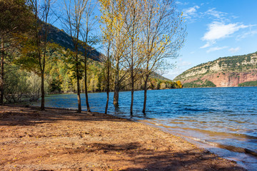 View of the Sau reservoir in autumn