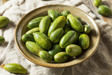 Raw Green Organic Indian Parval