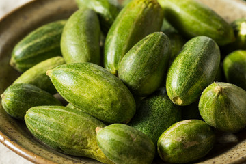 Raw Green Organic Indian Parval