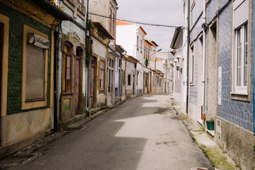 Fototapeta na wymiar Street of Old Town in Aveiro