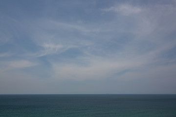 青い海