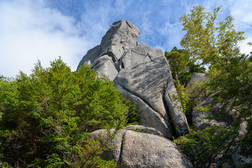 瑞牆山の大ヤスリ岩