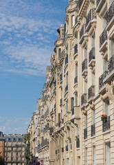 Fototapeta na wymiar Parisian Buildings