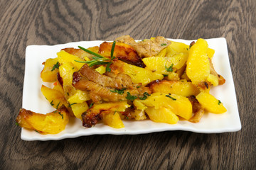 Fried potato with pork