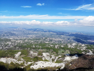 Fototapeta na wymiar panorama of the valley