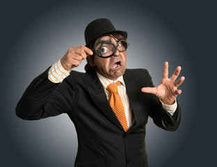 Retrato divertido de detective