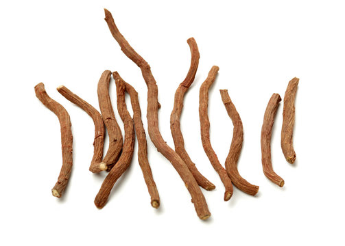 Red Sage Root（Salvia miltiorrhiza Bge）on white background