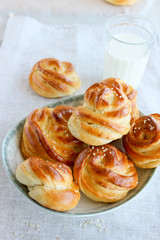 Fluffy rolls from yeast dough