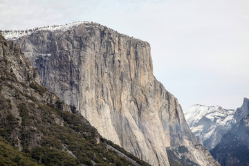 Fototapeta na wymiar View of Half dome landscape at Yosemite National Park in the winter,USA.