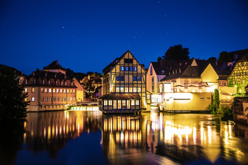Fototapeta na wymiar Bamberg bei Nacht