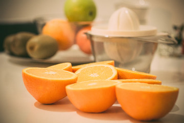 Photo closeup many clean organic natural fresh tasty ripe yellow oranges crop fruit full of vitamin for healthy eating.