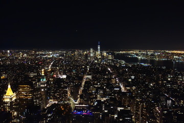 Fototapeta na wymiar New york de nuit de nuit 