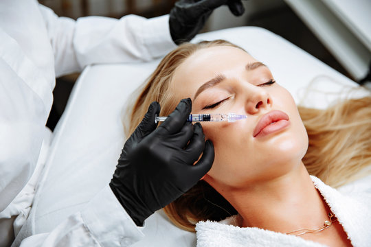 Non-surgical cosmetology. Filler injections. Correction of the shape