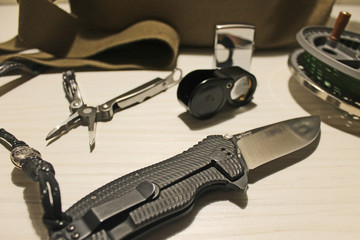 Obraz premium Men's set of important things every day carry