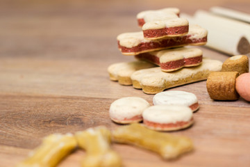 Pet food, snacks for dogs