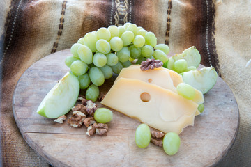 Cheese  and grapes