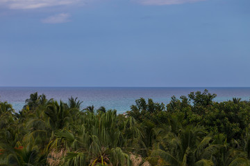 Fototapeta na wymiar mar en Varadero Cuba