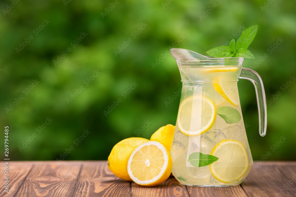 Wall mural lemonade in glass jug