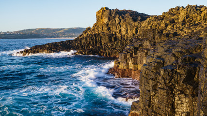 Felsk&uuml;ste von Kiama in New South Wales Australien bei Sonnenaufgang