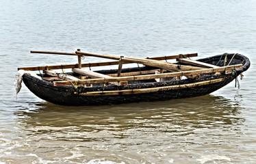 Smaller Bamboo Basket Boat in Halong Bay